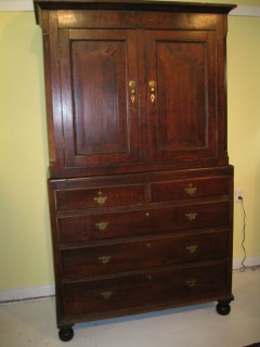 early 18th c Linen Press